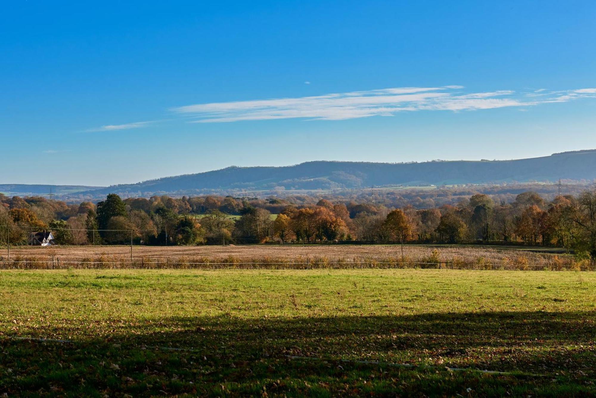 Stunning Cabin With Incredible Views Near Goodwood Rogate Zewnętrze zdjęcie